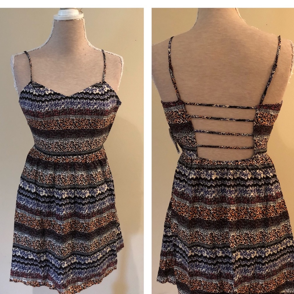 💥💥 Aztec open-back dress